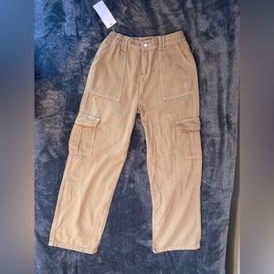 High-Waist Cargo Pants (Khaki)
